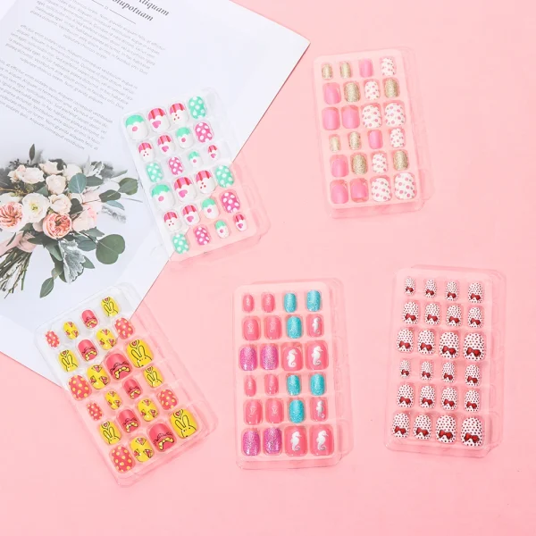 24Pcs Candy False Nail Tips Press On Nails Children Cartoon Full Cover Kid Glue Self Fake Nail Art for Girls Manicure Tips - Image 3