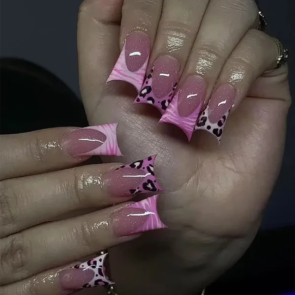 24Pcs Duckbill Press on Nails Y2K White French Edge Five Petal Flower Full Cover Acrylic Fake Nail Diamond inlaid Nail Art - Image 4